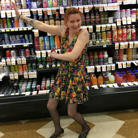 Meet your Posher, Beth - Picture 9 of 11